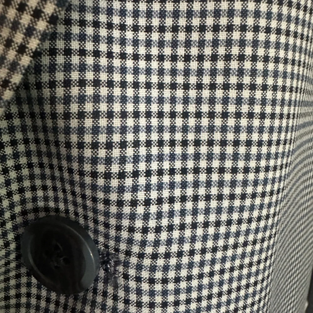 Adolfo Microplaid Blazer ~46R New with tags Microtech fiber fabric - Picture 2 of 5